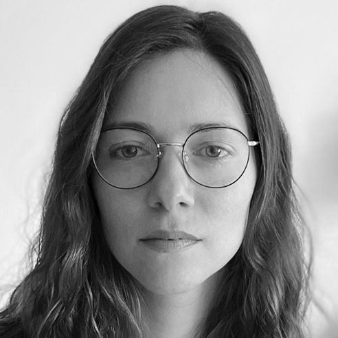 Black and white portrait photo of Barbora